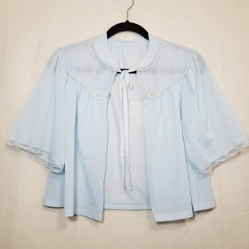 Vintage Seamprufe bed jacket light blue size MD pintuck accent nylon loungewear